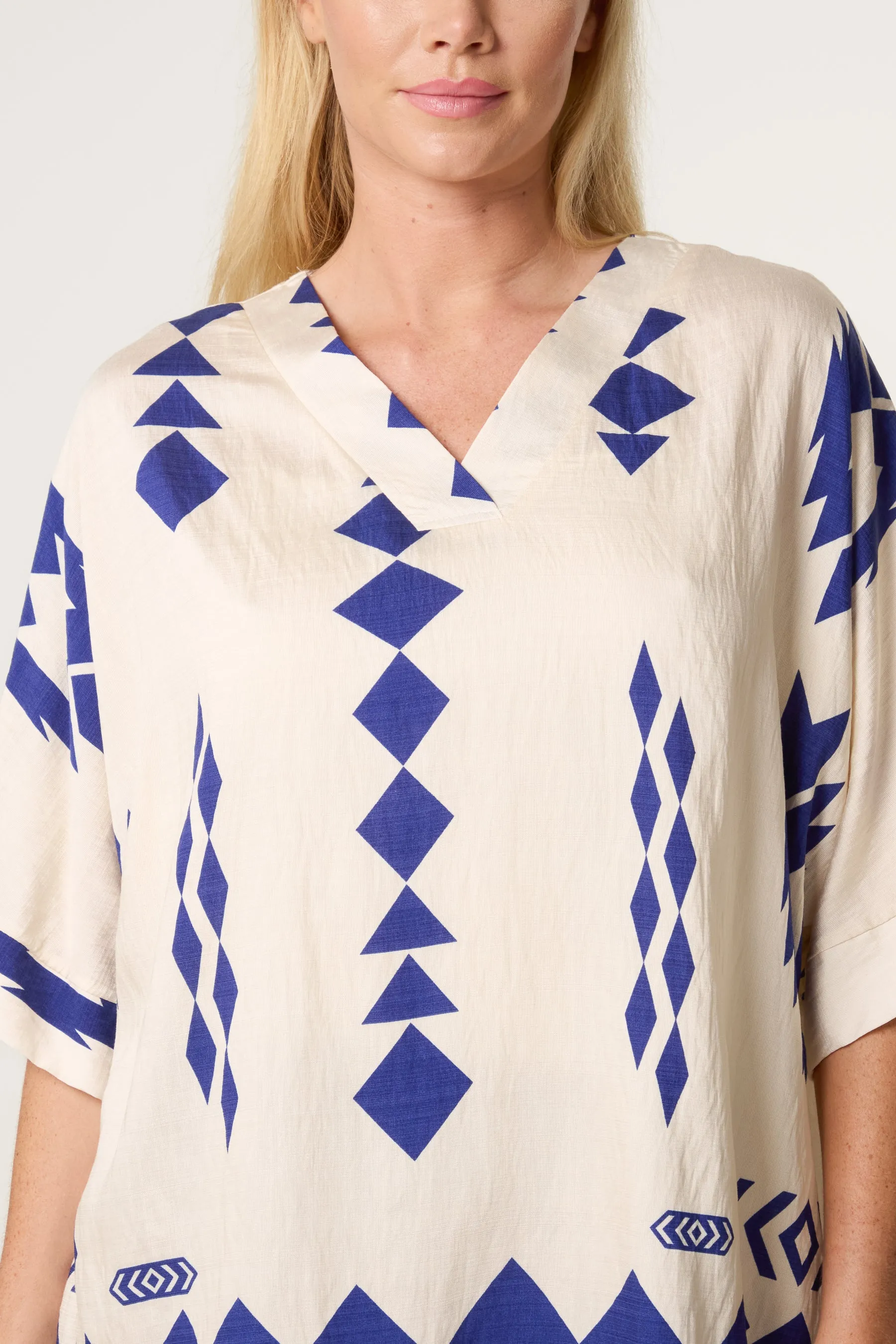 Linen Geometric Print Top sold by Blue Vanilla product image thumbnail 3