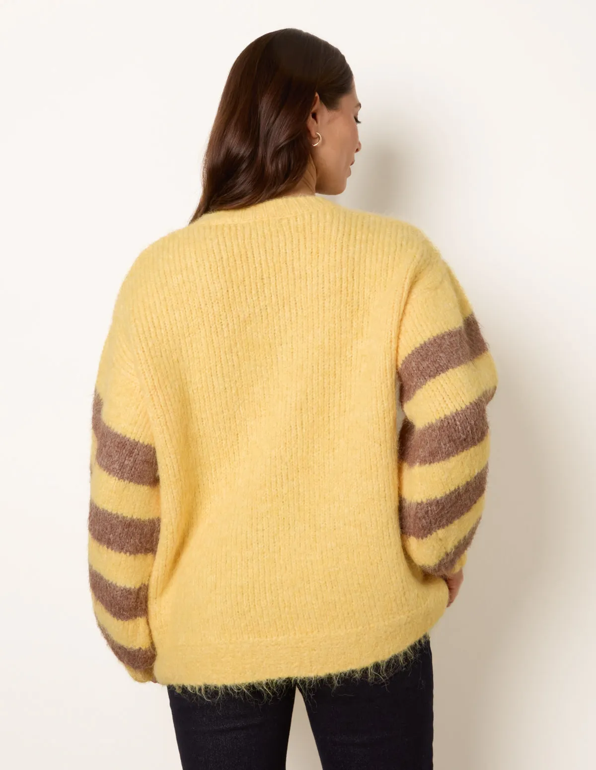 Retro Flower Print Balloon Sleeve Jumper sold by Blue Vanilla product image thumbnail 4