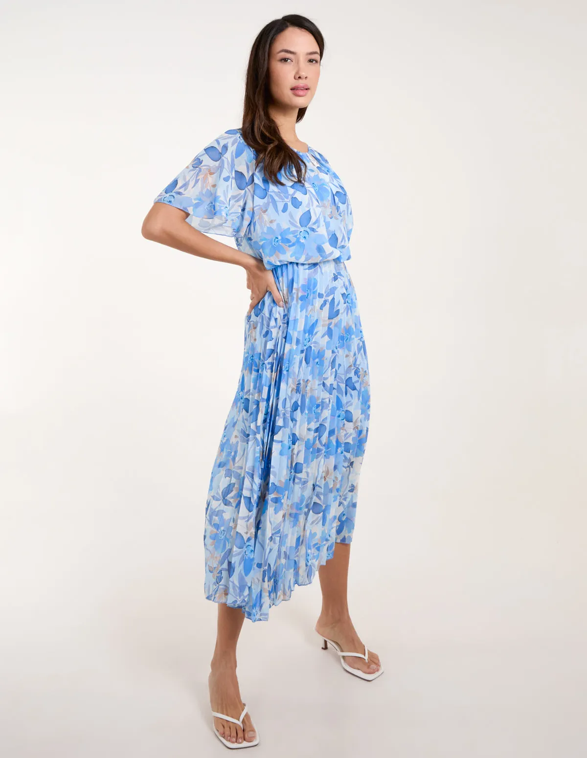 Round Neck Pleated Midi Dress sold by Blue Vanilla product image thumbnail 3
