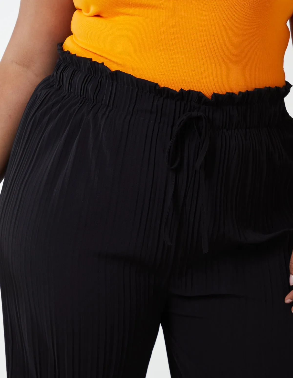 Curve Plain Elasticated Waist Plisse Culotte sold by Blue Vanilla product image thumbnail 3