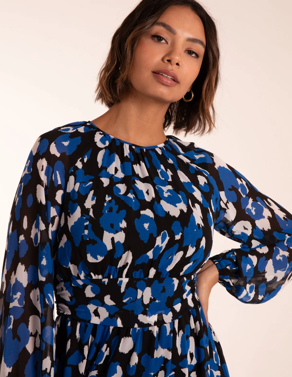 Blue Animal Keyhole Raglan Midi Dress sold by Blue Vanilla product image thumbnail 3