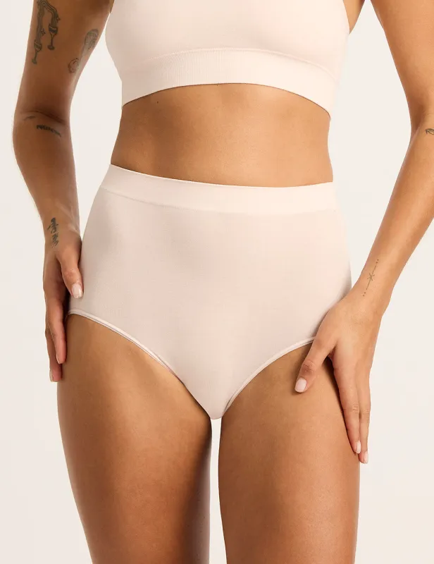 LYOLYTE Full Low Leg Briefs - Powder Pink sold by Boody Eco Wear