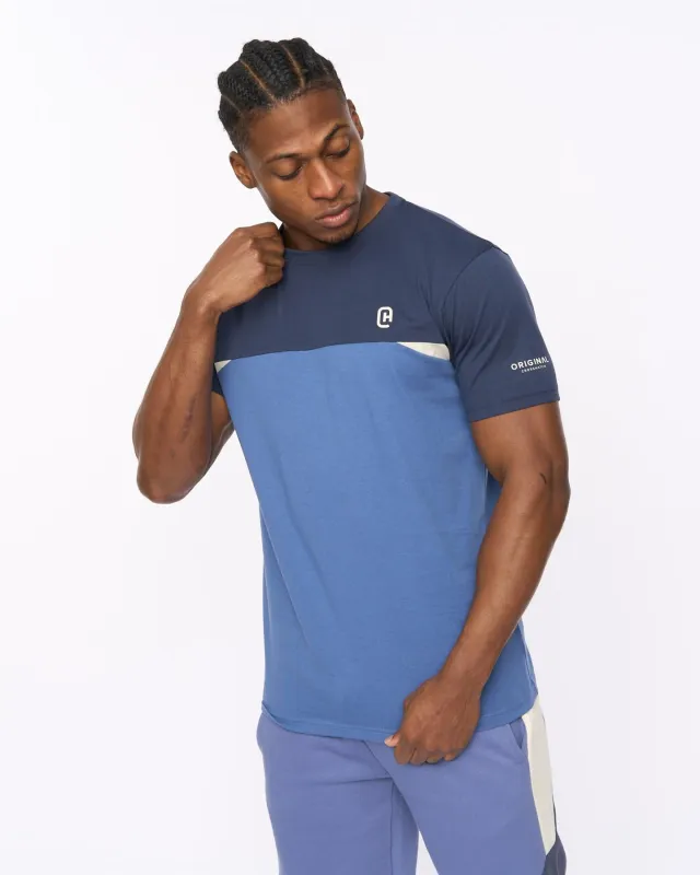 Mens Castlebay T-Shirt Blue made by Brand Corner