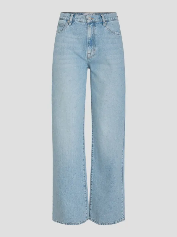 Mia straight jeans wash - puerto banus sold by Brando