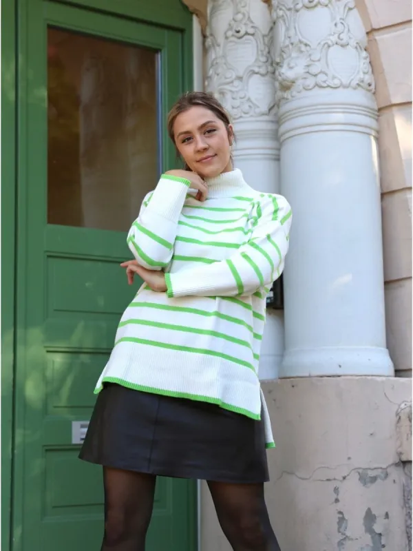 Bella genser - Hvit / grønn sold by Brando