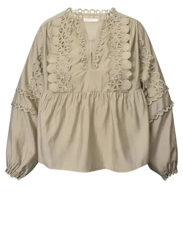 Kaia lace bluse - sand sold by Brando