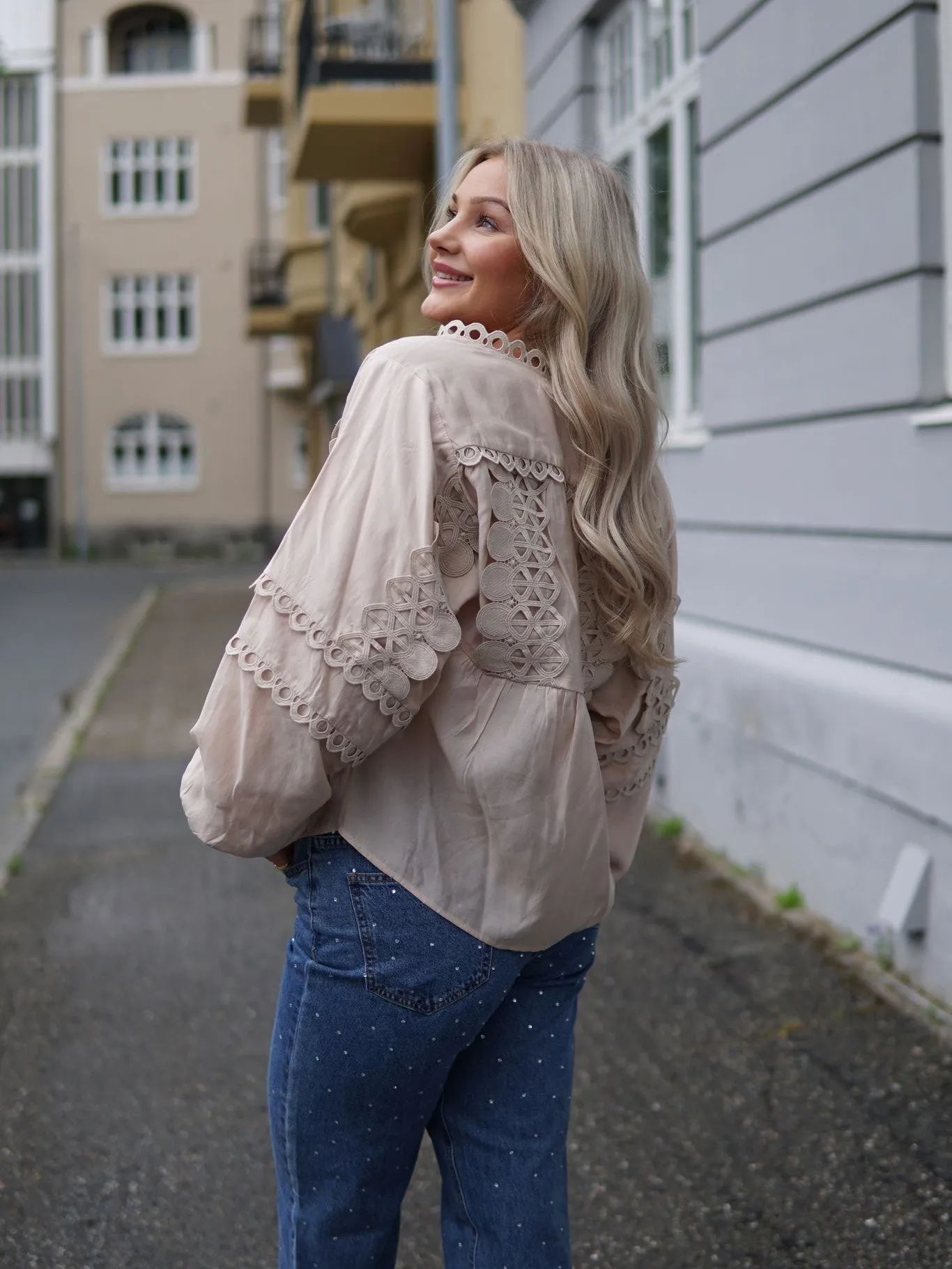 Kaia lace bluse - sand sold by Brando product image thumbnail 5