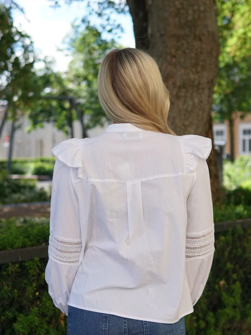 Jovanny Skjorte - White sold by Brando product image thumbnail 4