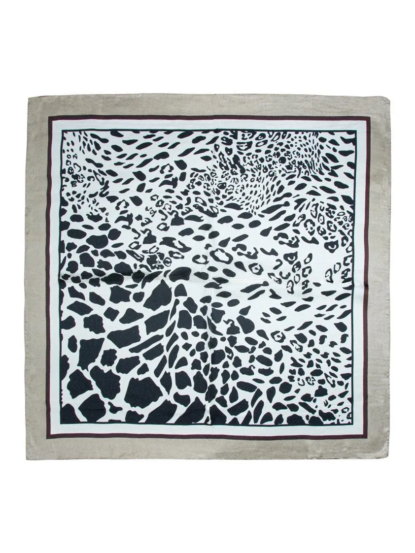 Skjerf Dyreprint - Beige sold by Brando product image thumbnail 3