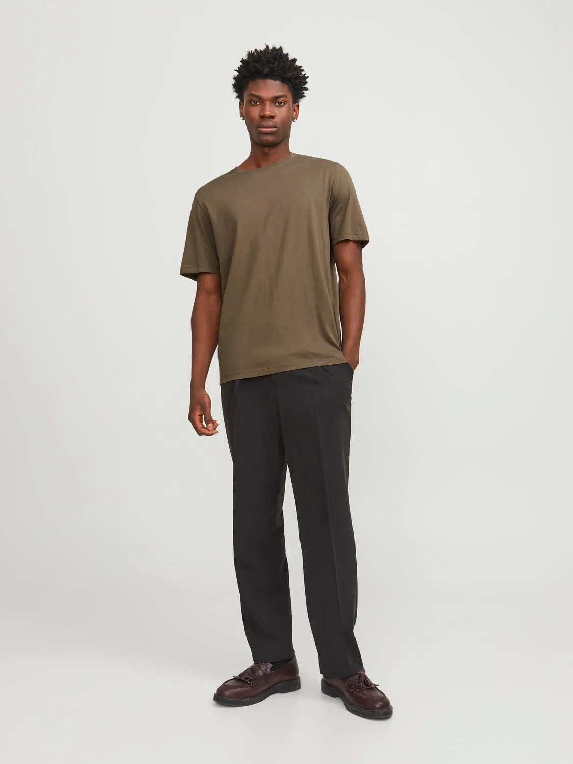 Organic basic t-skjorte - bungee cord sold by Brando product image thumbnail 2