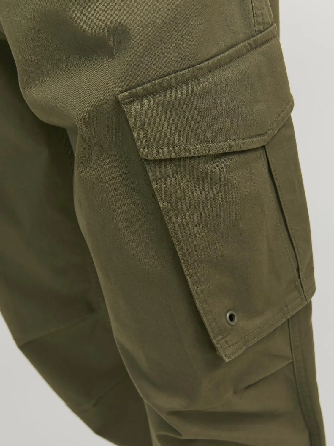 Kane Noah Cuffed Cargo Bukse - Olive Night sold by Brando product image thumbnail 5