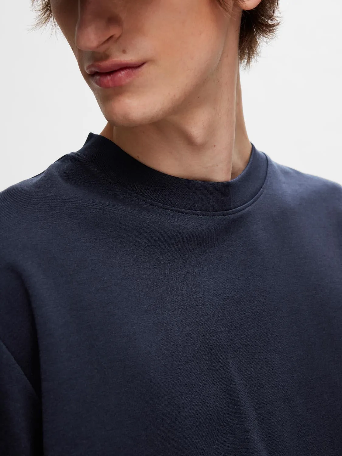 Looseoscar o neck t-skjorte - sky captain sold by Brando product image thumbnail 5
