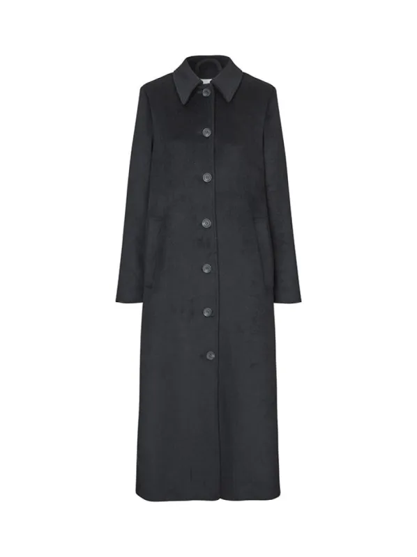 Julianea kåpe - black sold by Brando