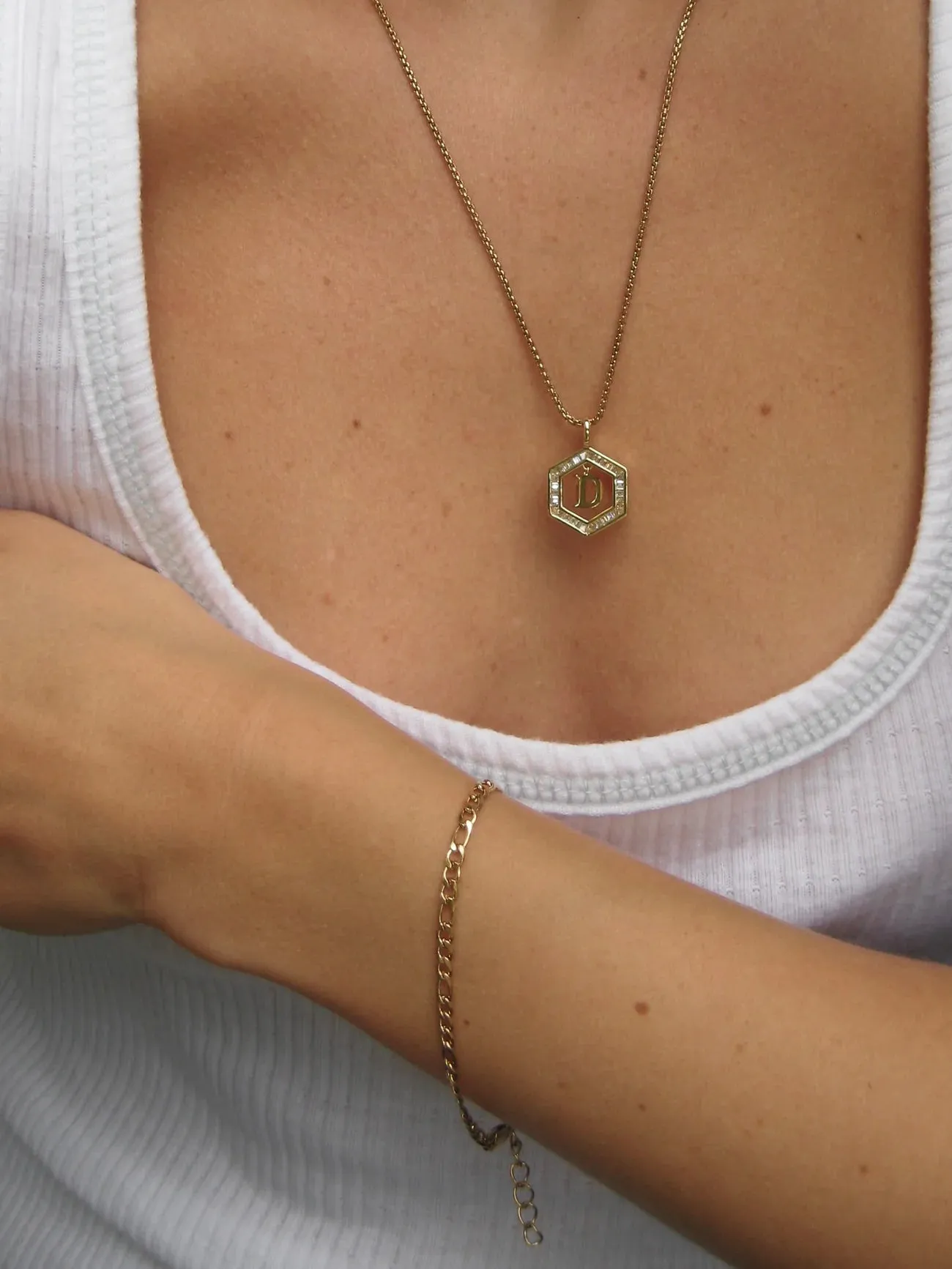 Delicate bracelet - gold sold by Brando product image thumbnail 2