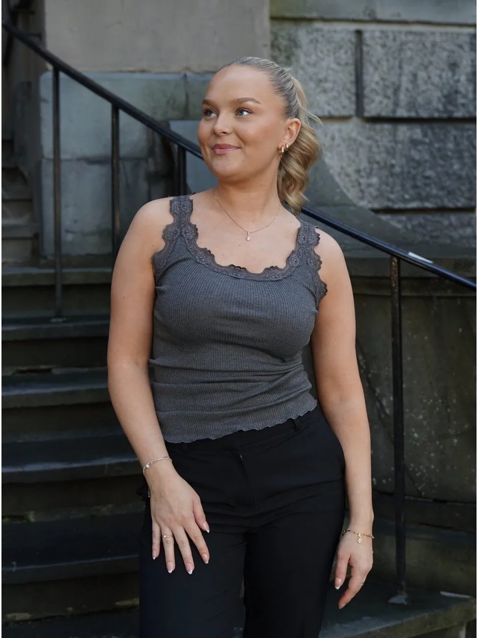 Babette silke topp - dark grey melange sold by Brando product image thumbnail 2