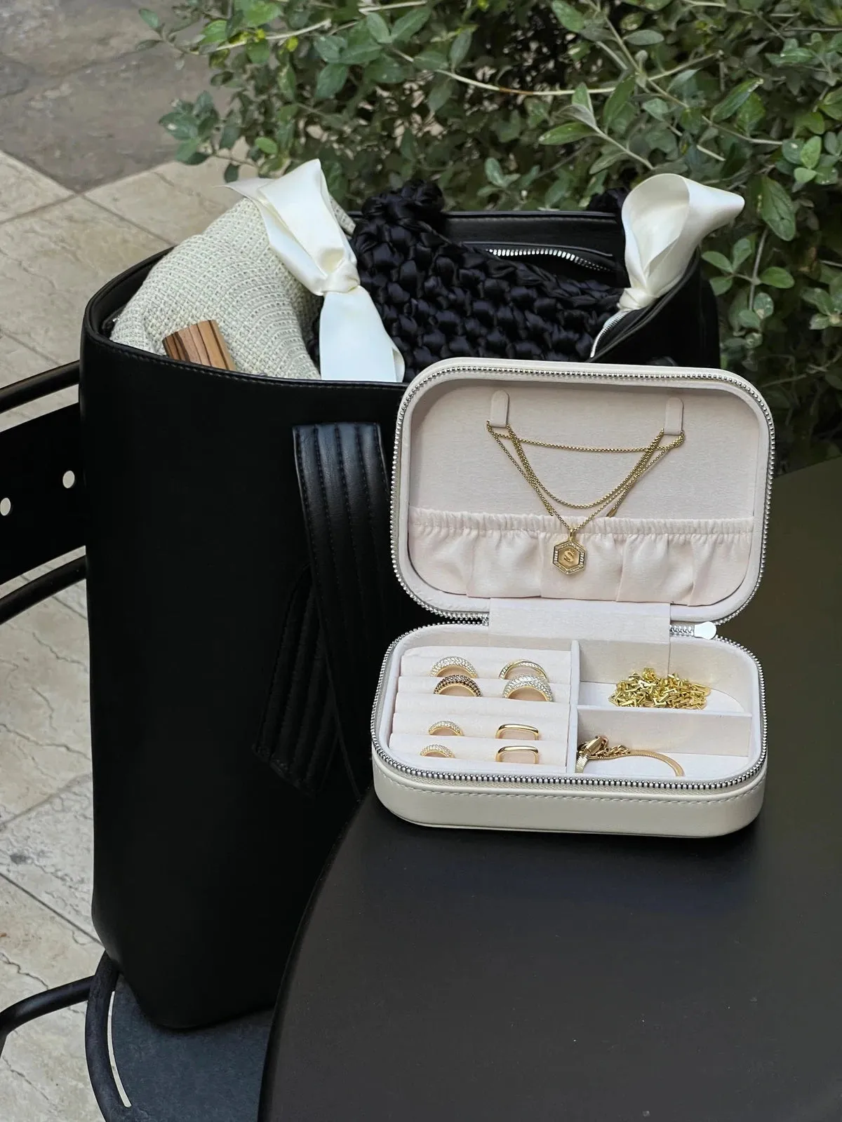 Smykkeskrin - cream sold by Brando product image thumbnail 2