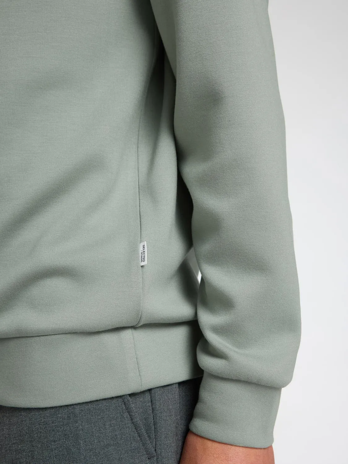 Emanuel soft crew neck genser - iceberg green sold by Brando product image thumbnail 5