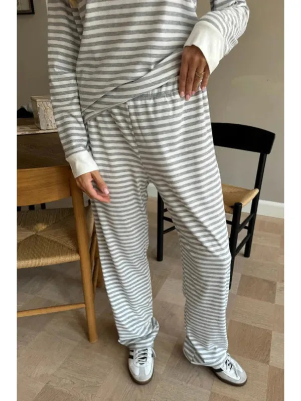 Zhanna bukse - grey stripes sold by Brando