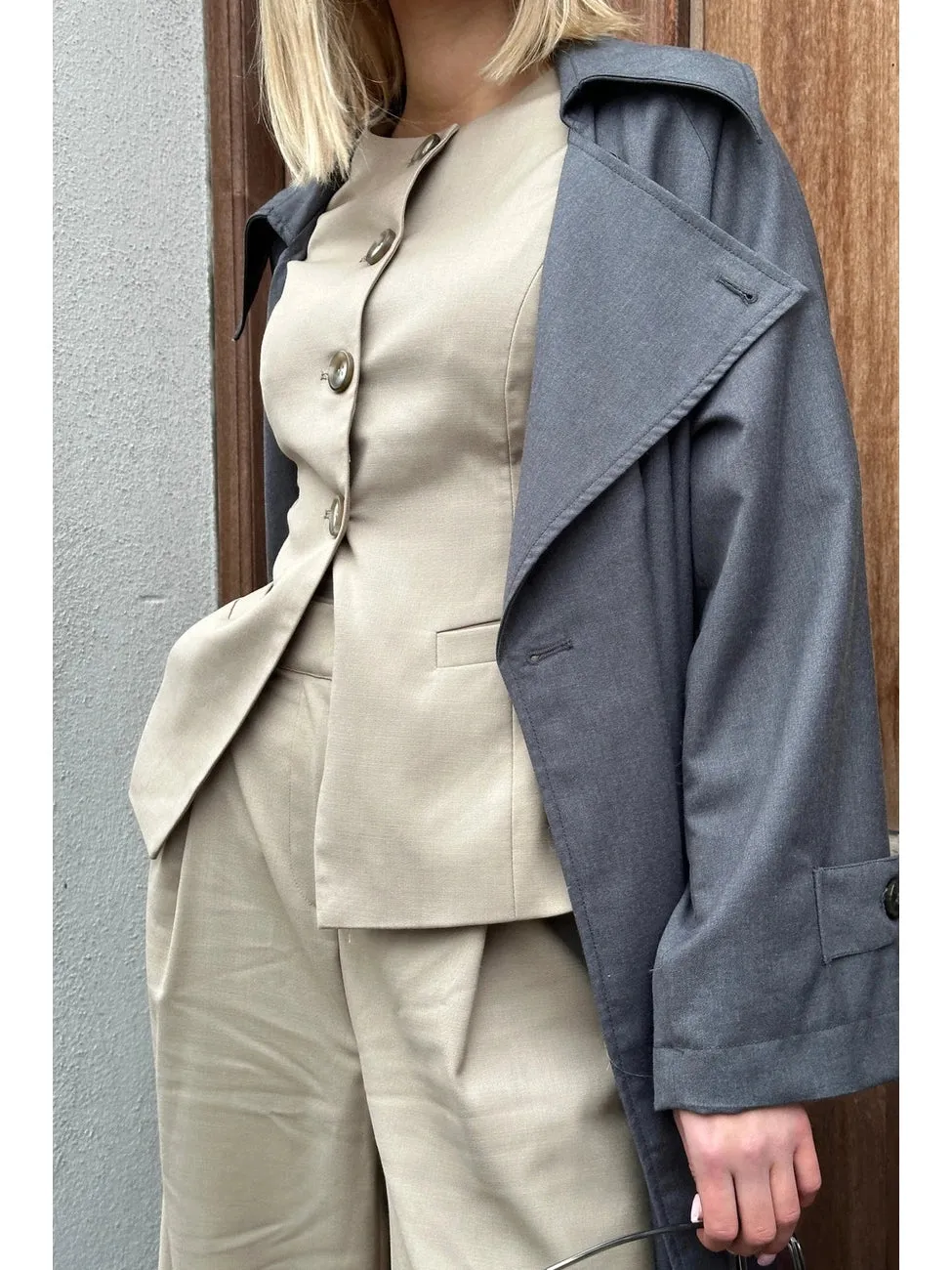 Kasundra topp - oyster sold by Brando product image thumbnail 4