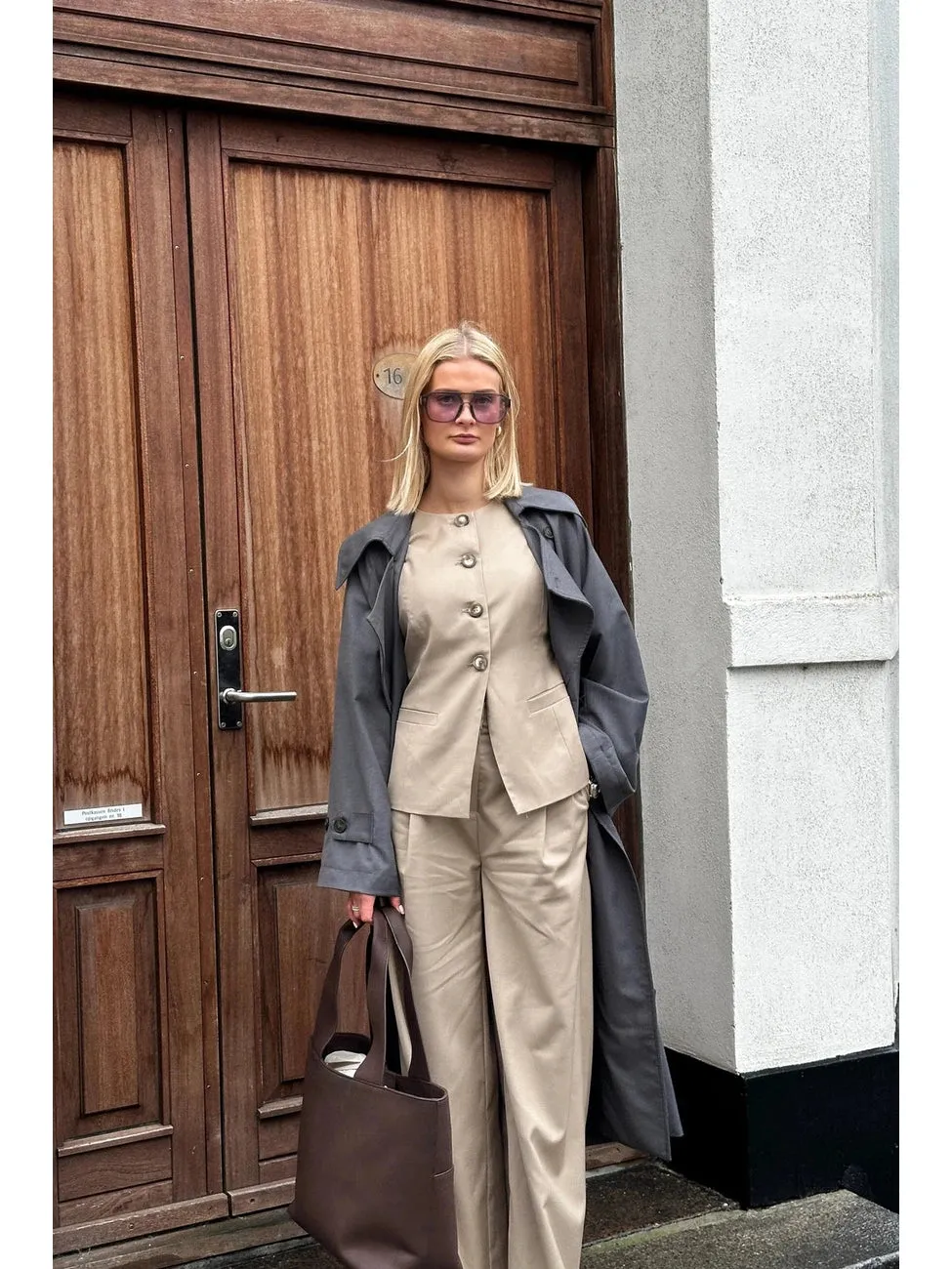 Kasundra topp - oyster sold by Brando product image thumbnail 3