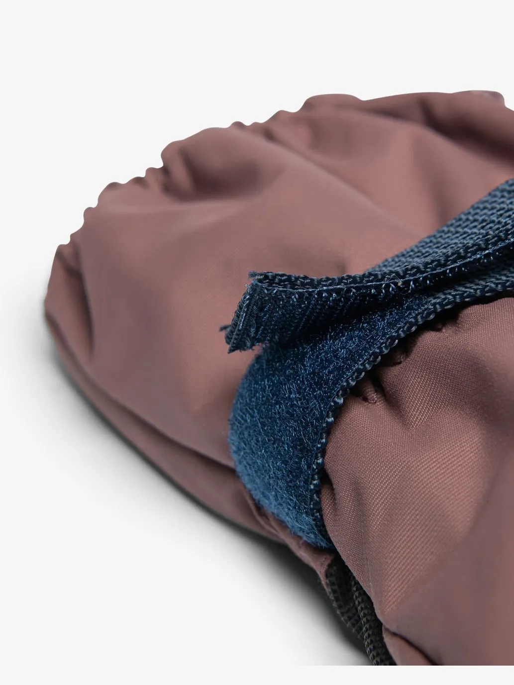 Alv Vinter Votter - Pink sold by Brando product image thumbnail 3