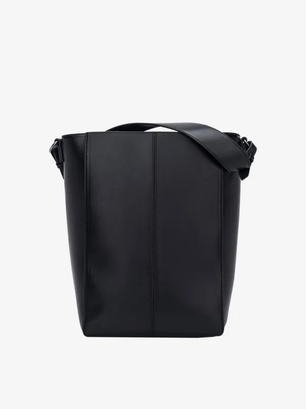 Casset soft structure veske - black made by HVISK