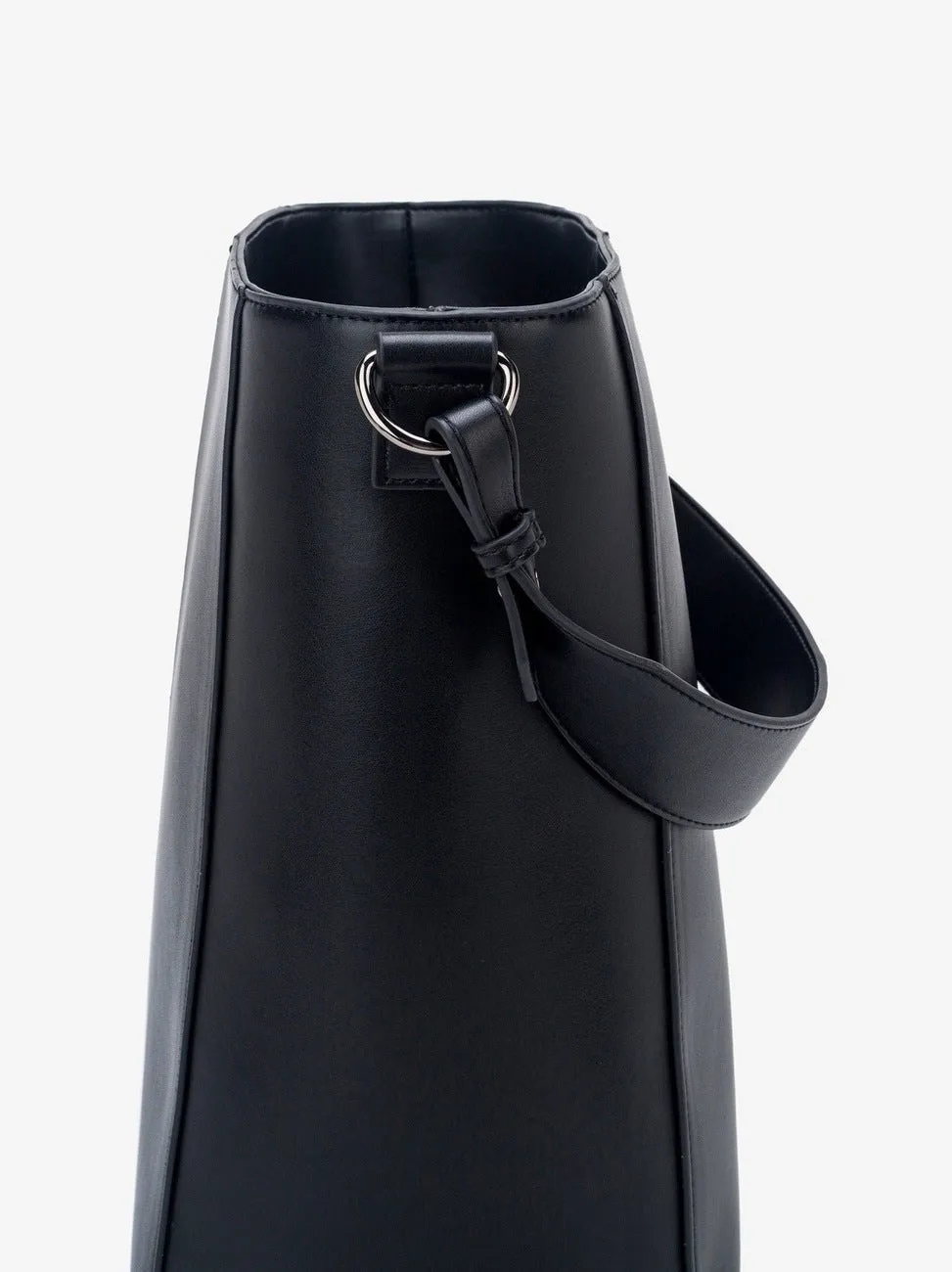 Casset soft structure veske - black sold by Brando product image thumbnail 3