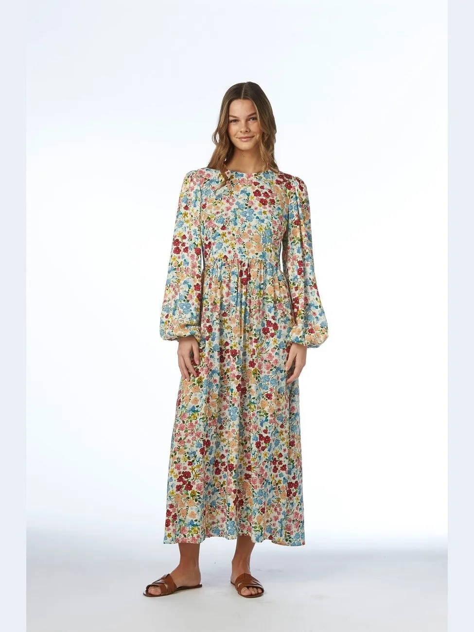 Lilou o neck - ditsy flowerprint sold by Brando product image thumbnail 2