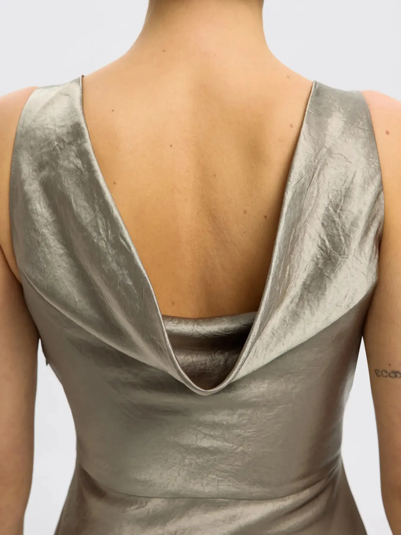 SELENE COWL BACK KJOLE - VETIVER sold by Brando product image thumbnail 5