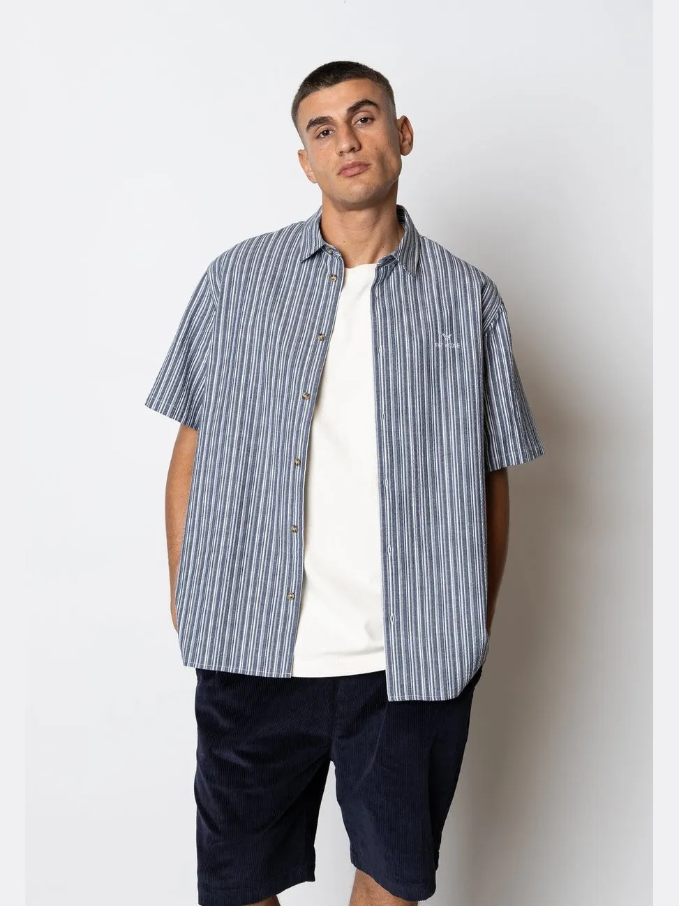 Fox corduroy shorts - Navy sold by Brando product image thumbnail 4