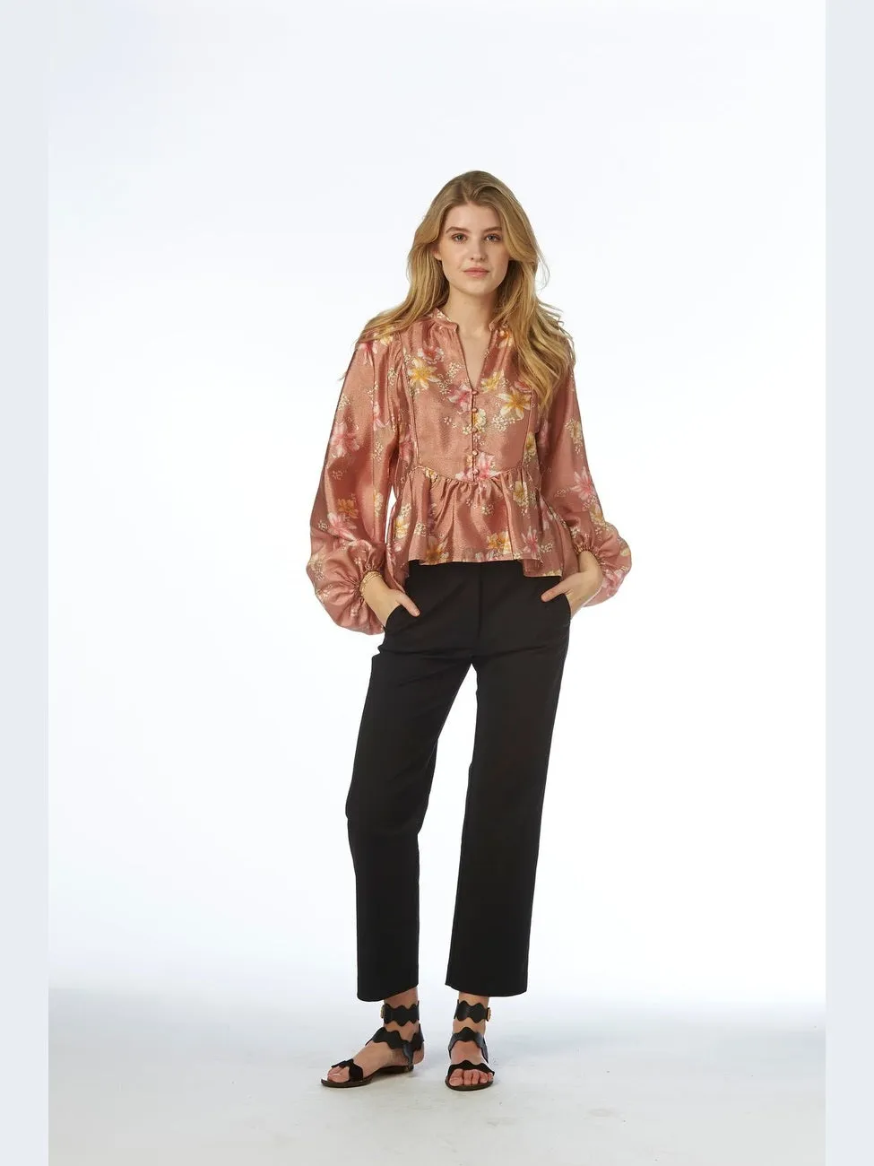 Nova bluse - deep pink with flowers sold by Brando product image thumbnail 3