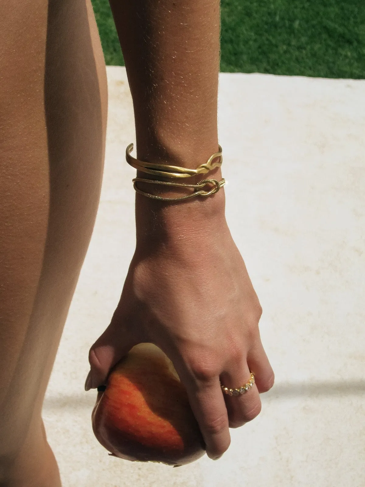 Knot bangle armbånd - gull sold by Brando product image thumbnail 3