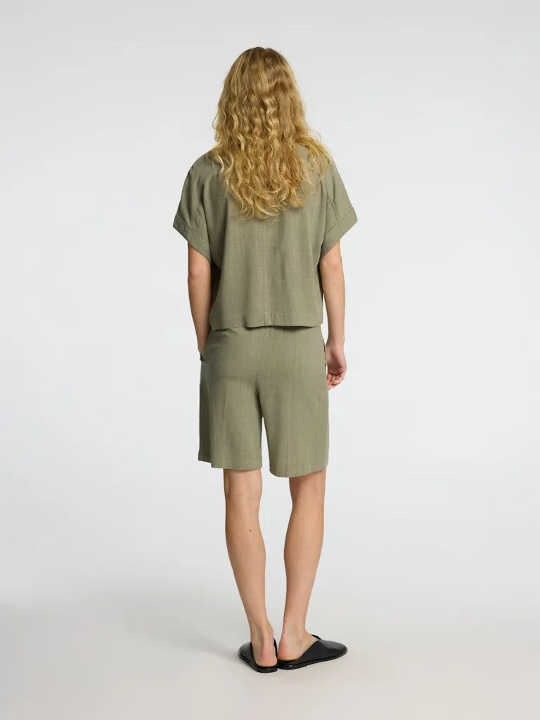 Viva cropped skjorte - vetiver sold by Brando product image thumbnail 4