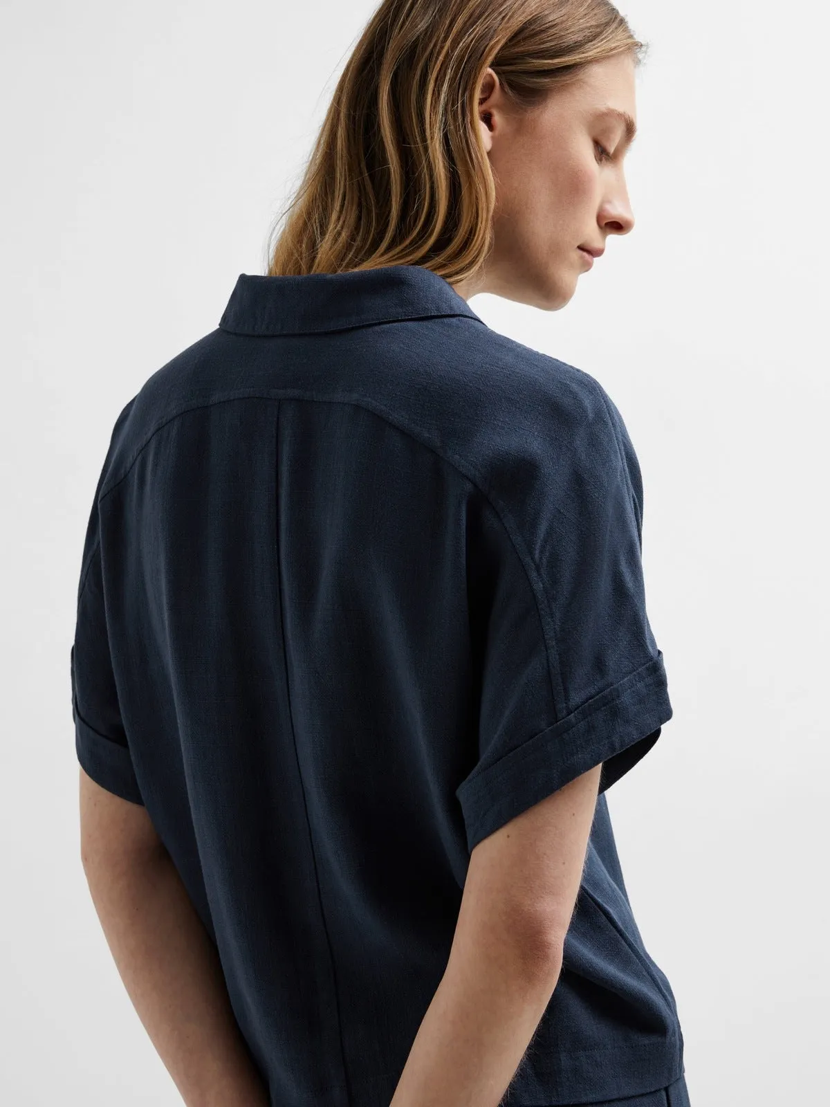 Viva cropped skjorte - dark sapphire sold by Brando product image thumbnail 5