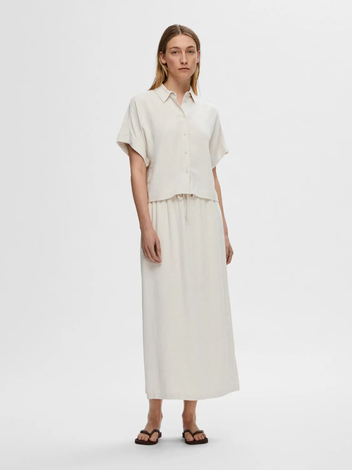 Viva cropped skjorte - sandshell sold by Brando product image thumbnail 4