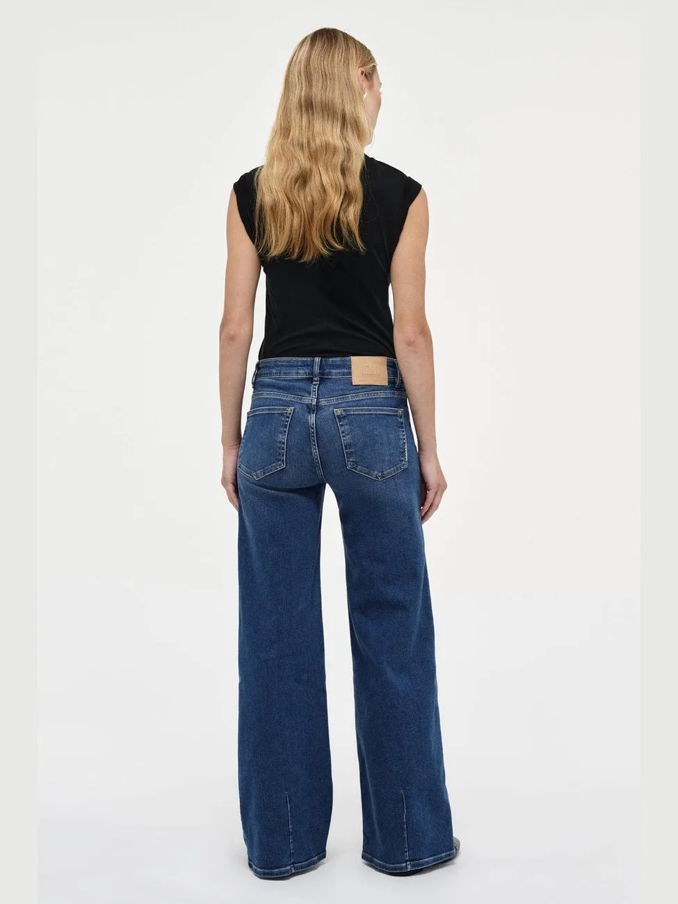 Eva wide iris jeans - indigo sold by Brando product image thumbnail 3