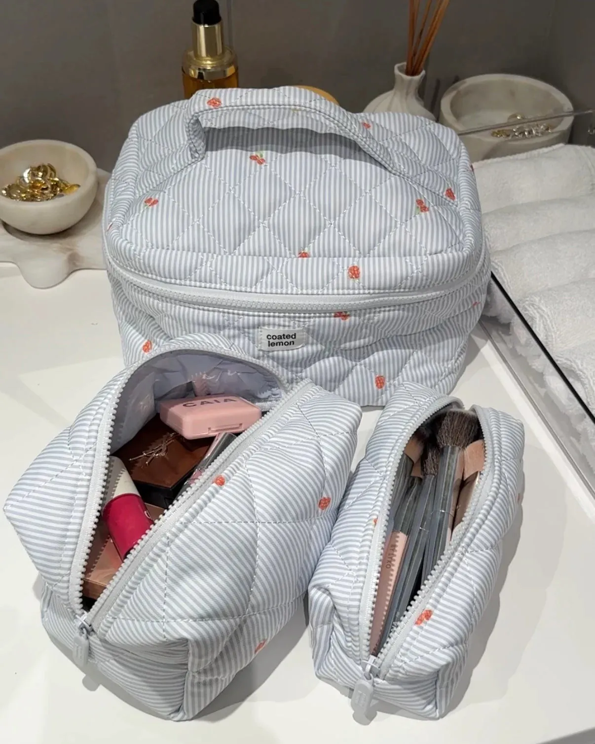 Blå Stripete Toalettmappe - Liten sold by Brando product image thumbnail 2