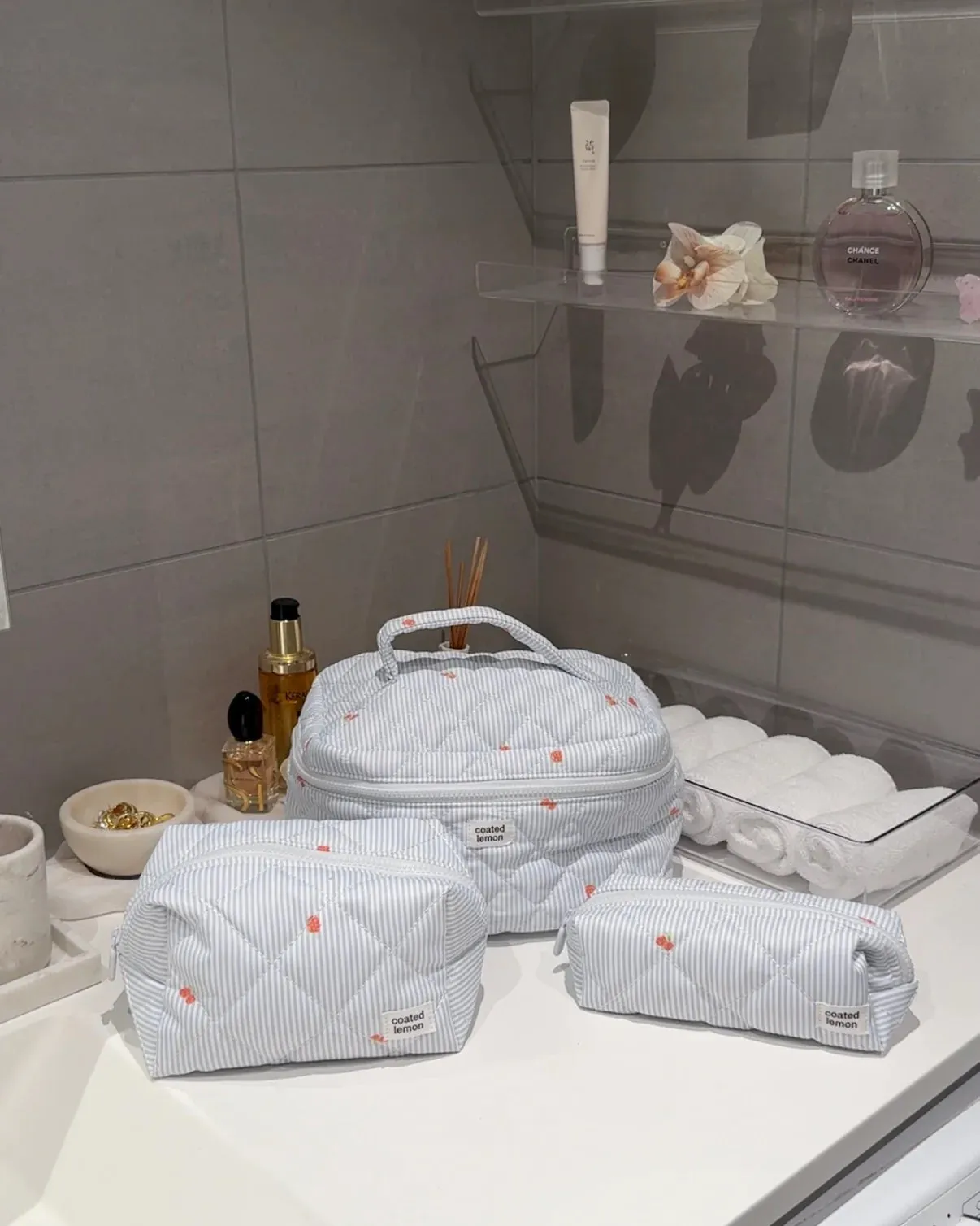 Blå Stripete Toalettmappe - Liten sold by Brando product image thumbnail 3