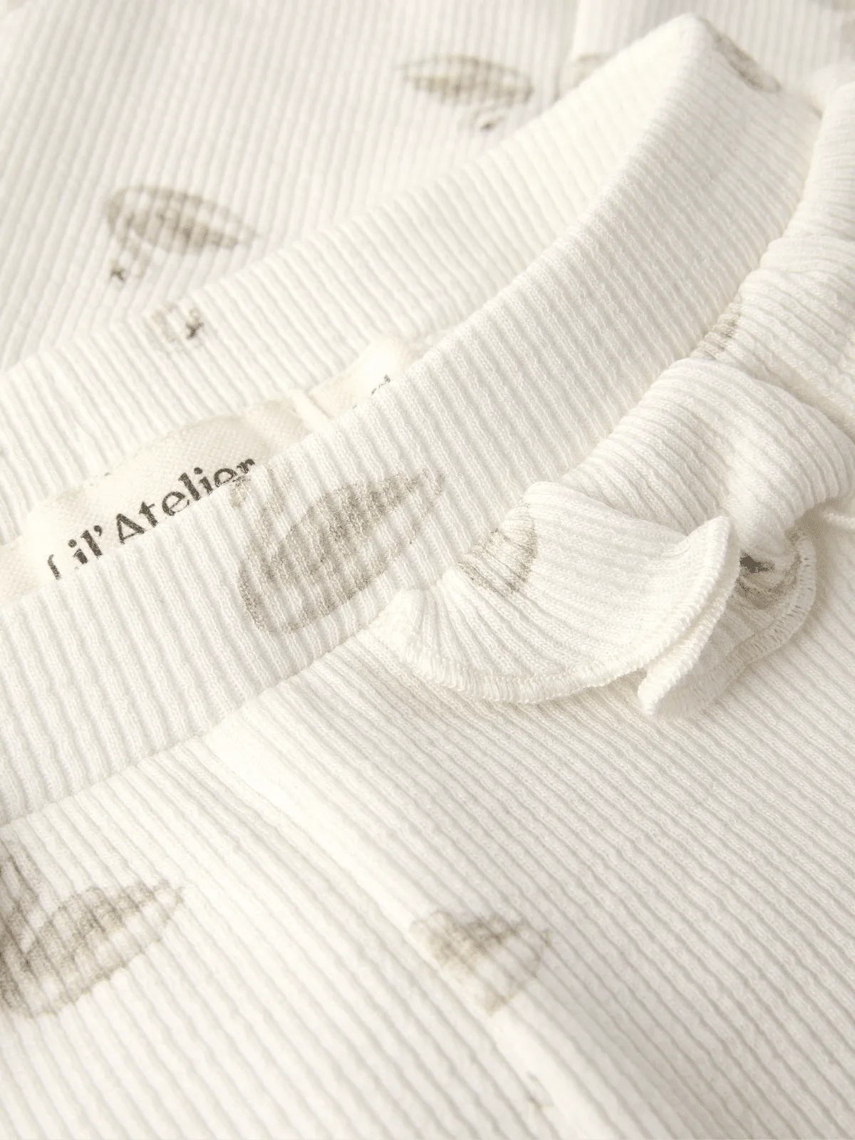 GAVO SLIM LEGGING - Pastel Parchment sold by Brando product image thumbnail 4