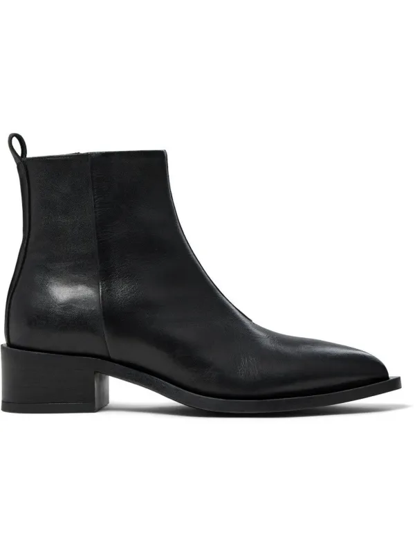 Elva boots - black sold by Brando