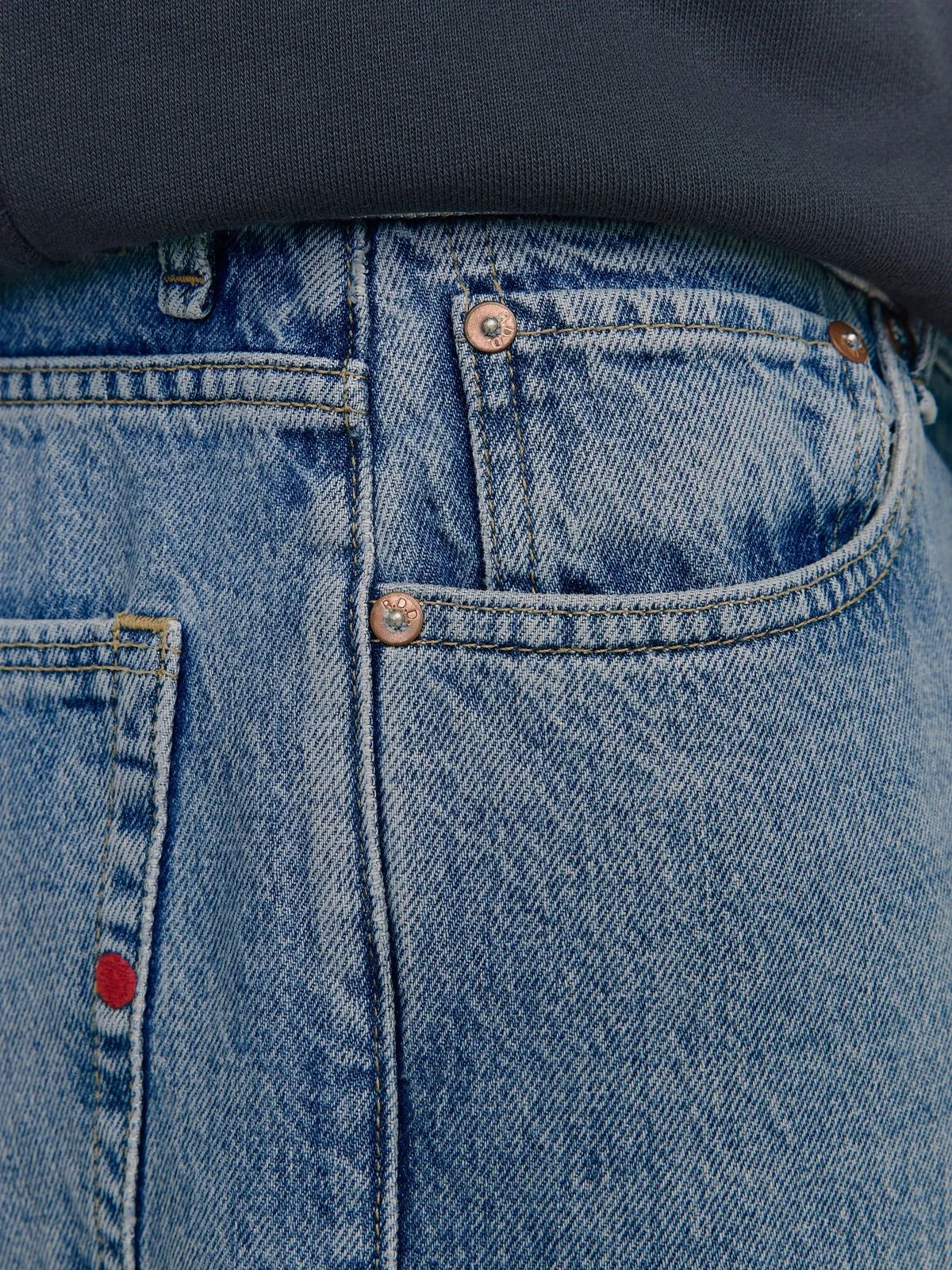 Loose royal jeans - blue denim sold by Brando product image thumbnail 4