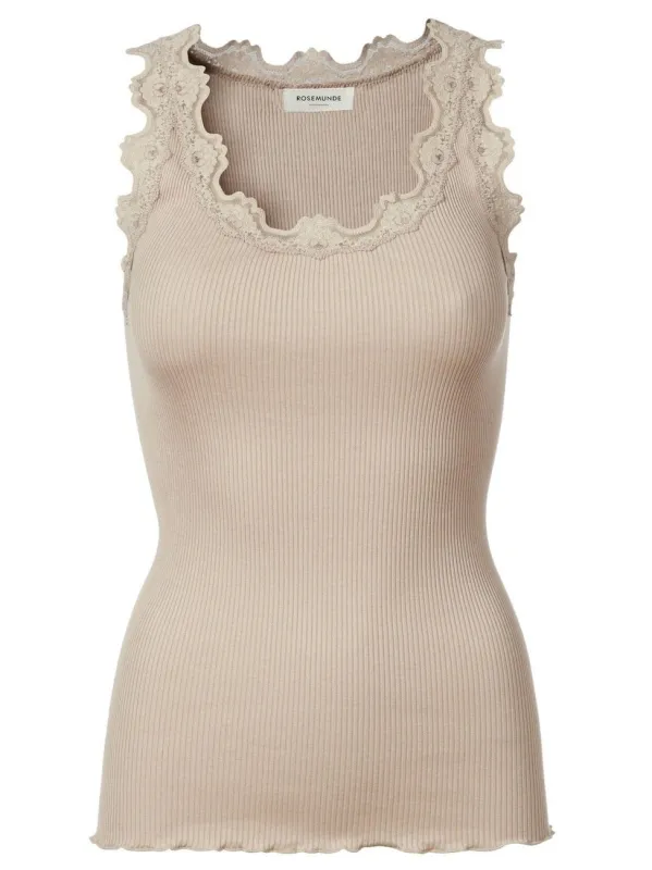 Babette sl u-neck lace top - cacao sold by Brando
