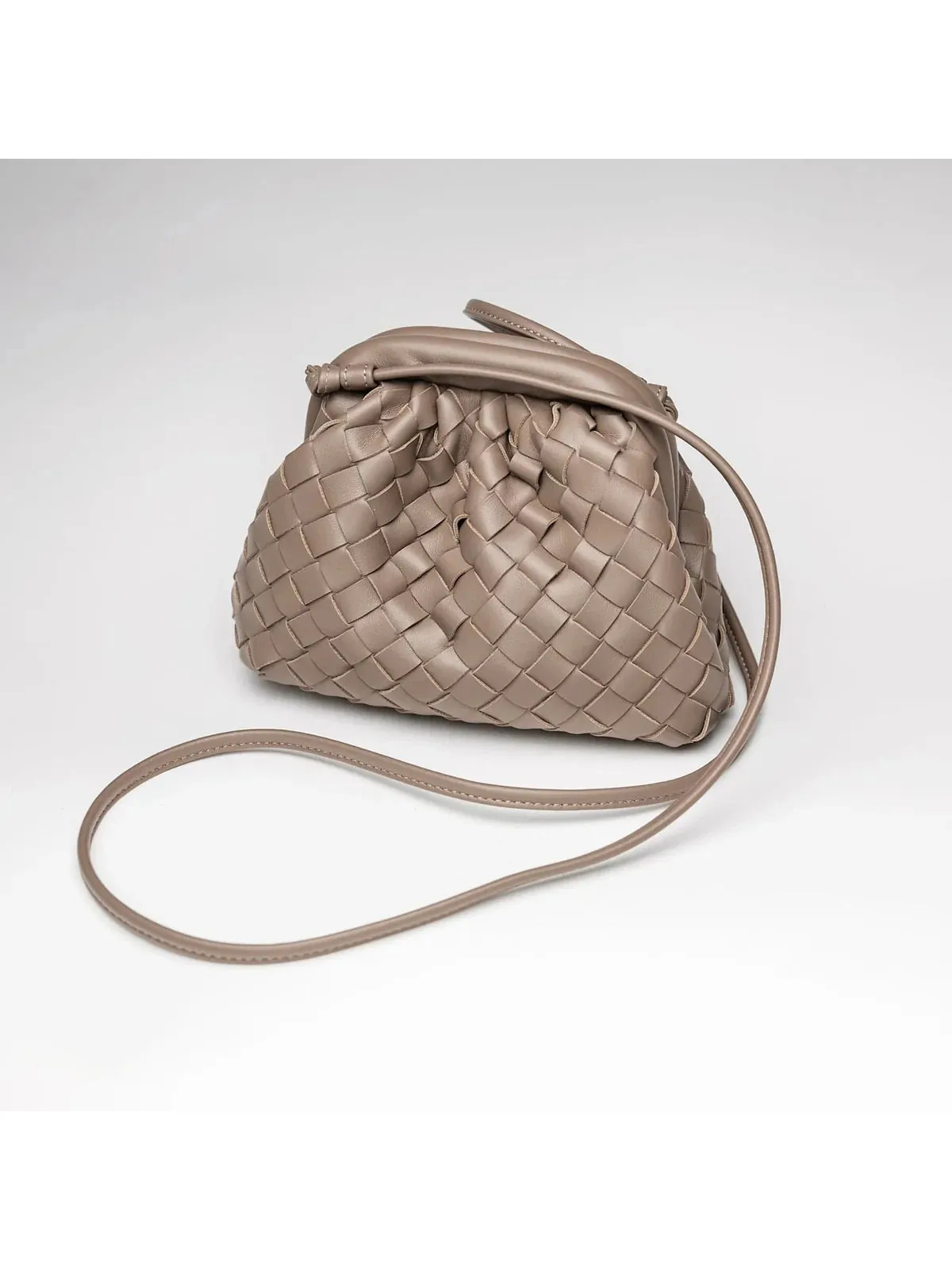 Dumpling braided bag - taupe sold by Brando