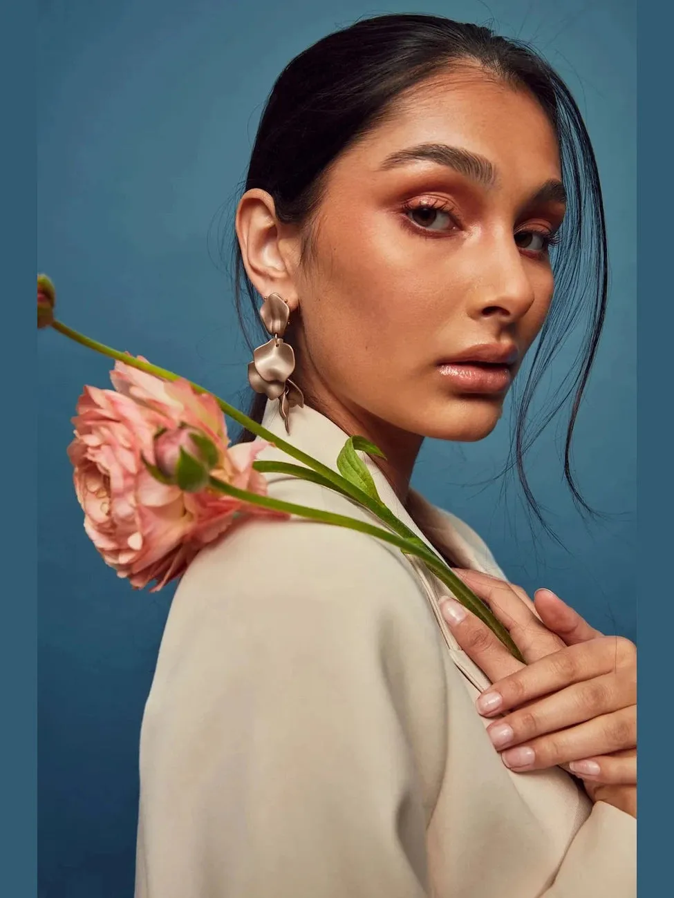 Leaf earrings pearl - pearl nougat sold by Brando product image thumbnail 3