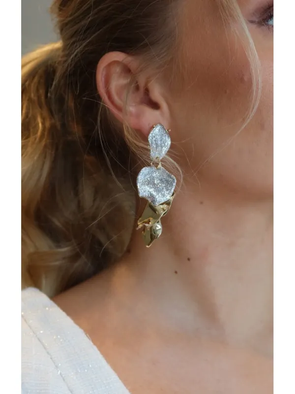 Leaf earrings glitter - silver glitter sold by Brando