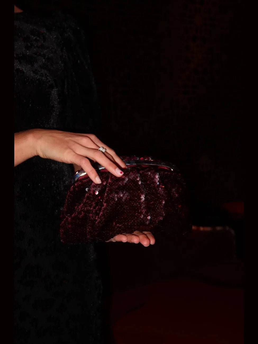 Sequin clutch veske - burgundy sold by Brando product image thumbnail 5