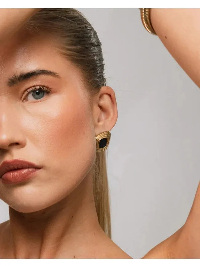 Frame earrings - gold sold by Brando product image thumbnail 3
