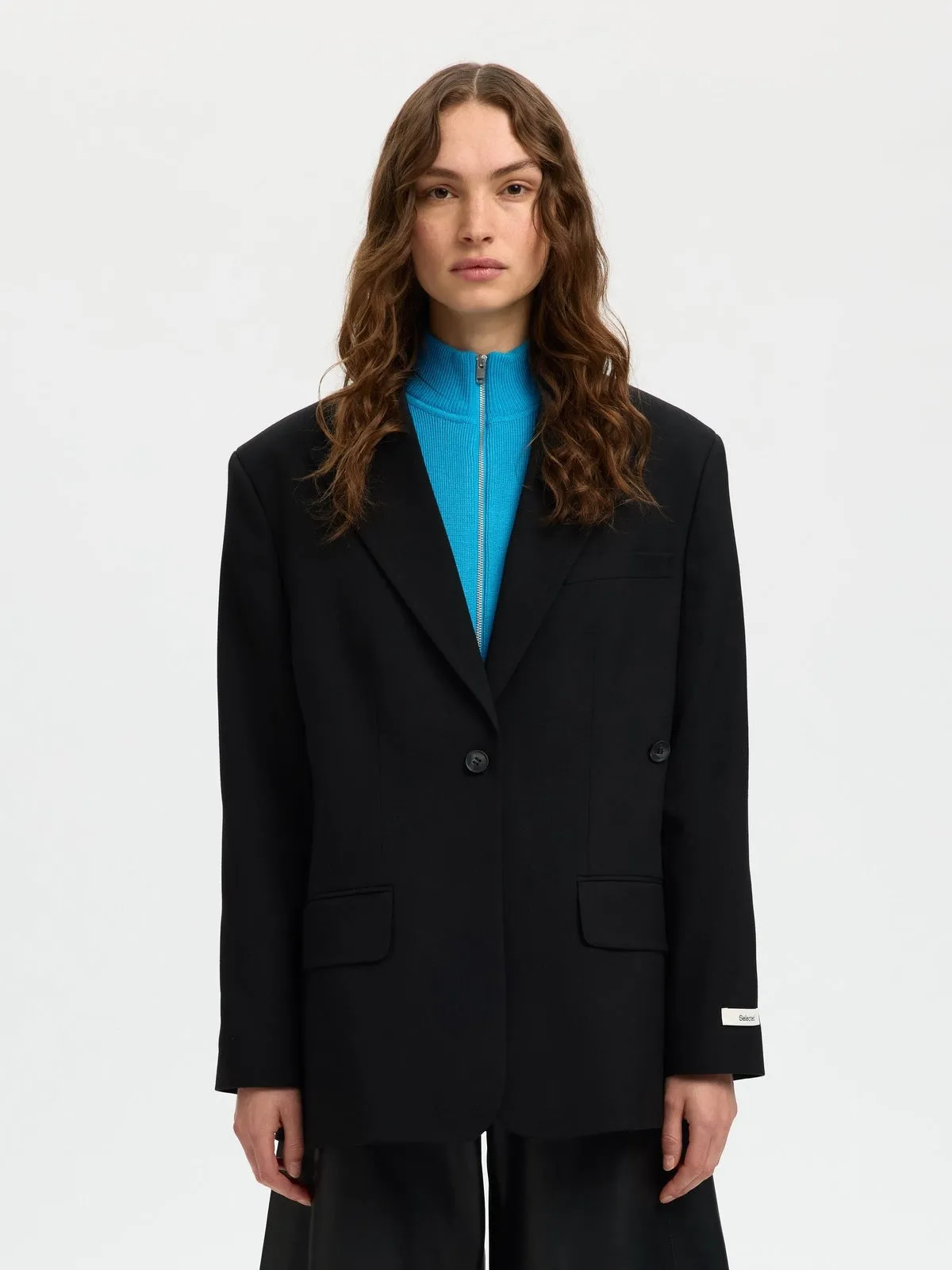 Oversized marta blazer - black sold by Brando product image thumbnail 2