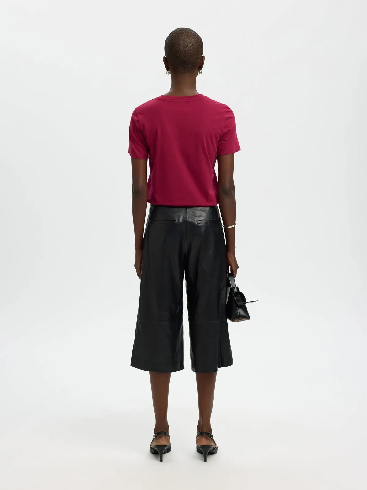 My essential t-skjorte - anemone sold by Brando product image thumbnail 3