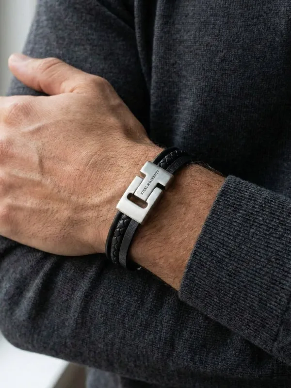 Leather bracelet casual cole - black made by Brando